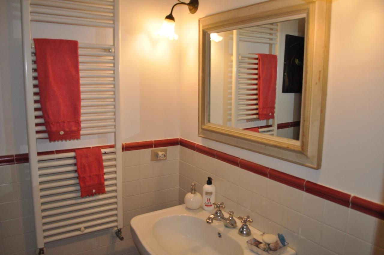 Bed and Breakfast Casale Vicino Al Golf Nazionale Monterosi Exterior foto